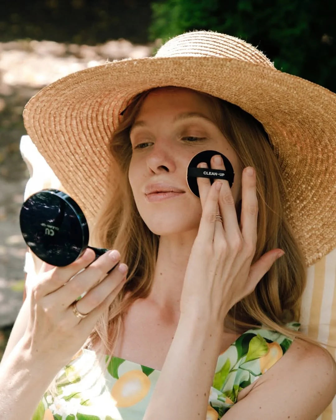 CUSKIN INOVATYVUS CUSHION MAKIAŽO PAGRINDAS SU KEIČIAMU UŽPILDU (pakuotėje 2vnt.) SPF50+ PA+++, 15G + 15G, nr. 19, šviesiausias