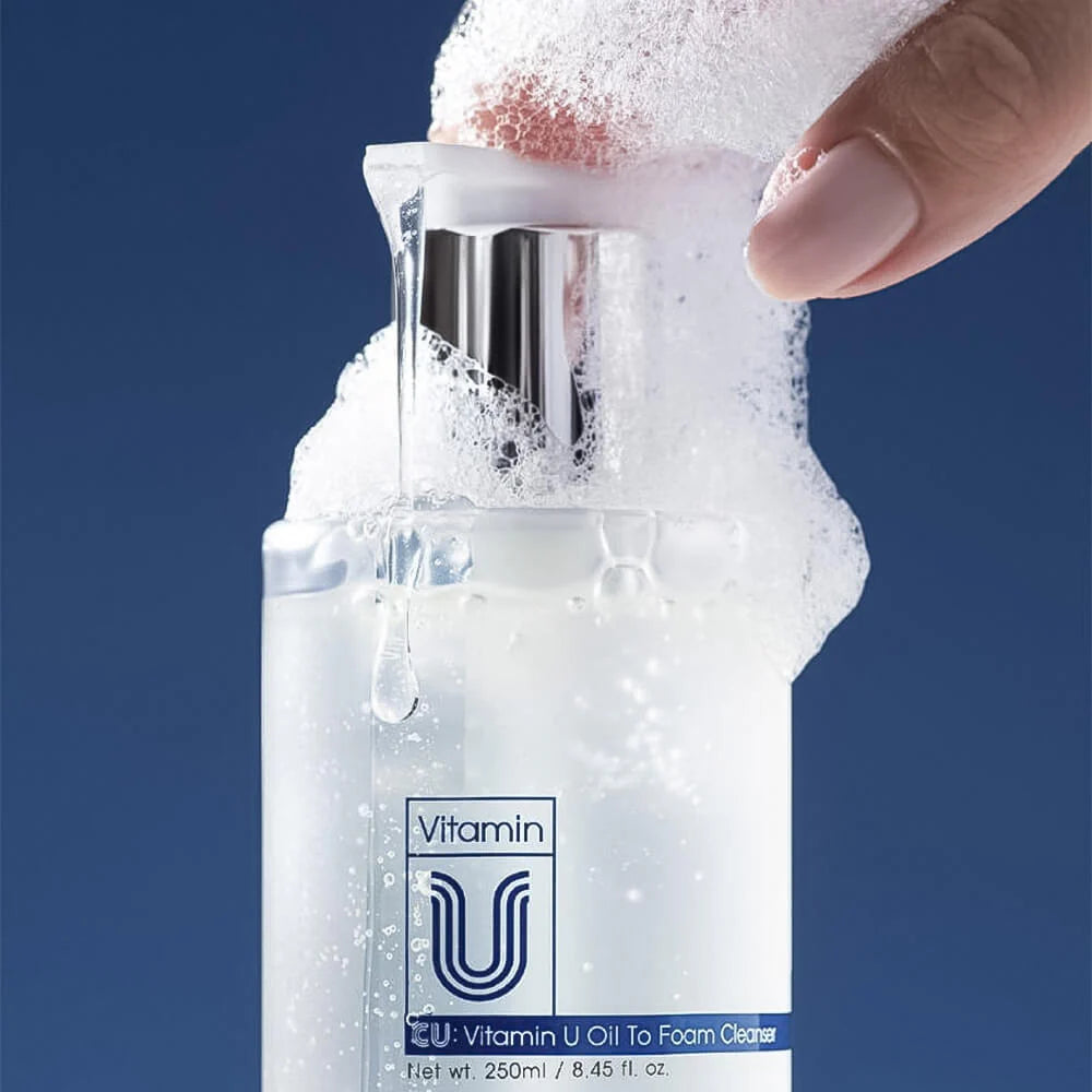 CUSKIN DRĖKINAMASIS ALIEJINIS VISAPUSIŠKAS VEIDO PRAUSIKLIS SU VITAMINU U, 250ML