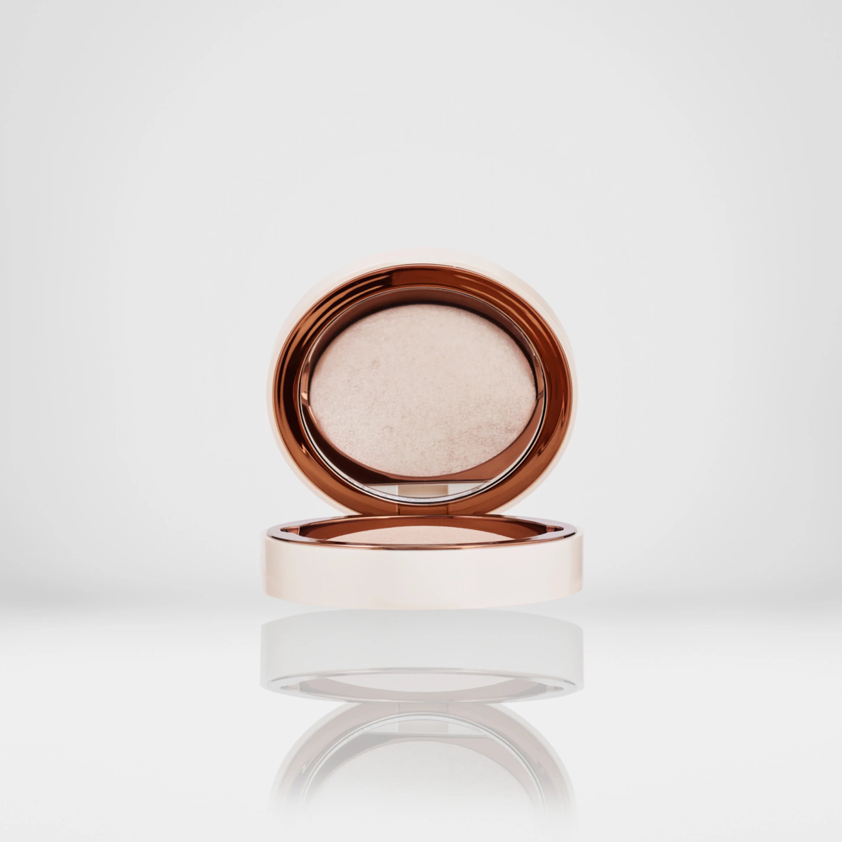 MASQMAI švytėjimo suteikianti priemonė HIGHLIGHTER - šampaninė spalva, 4.5 g