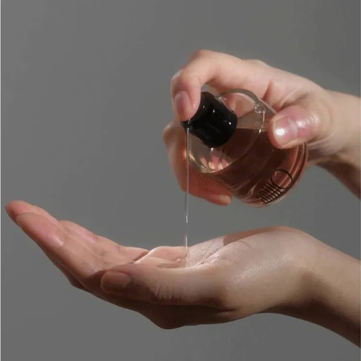 ANILLO BLACK TEA NOURISHING HAIR ESSENCE – MAITINAMOJI PLAUKŲ ESENCIJA, 50ML